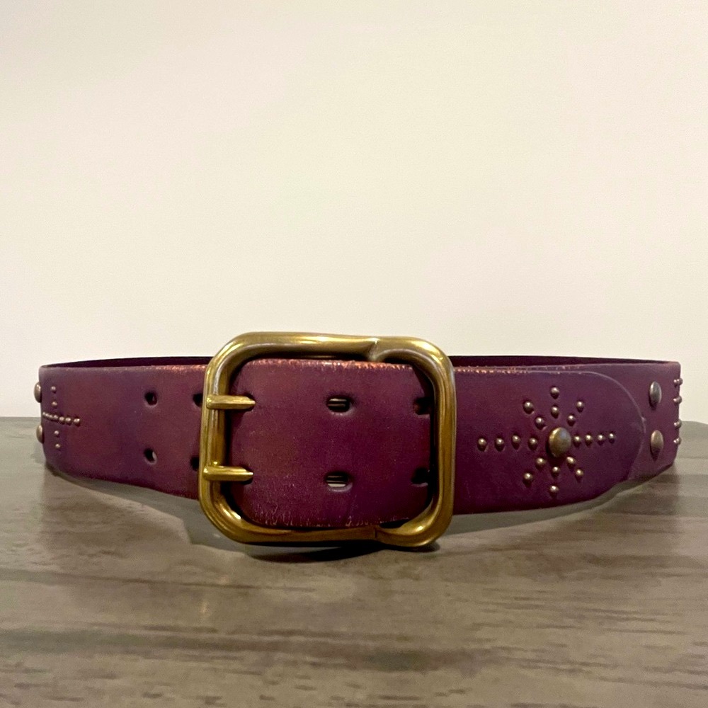 Linea Pelle in Leather Gold Studded Belt Mulberry Burgundy Sz Medium Like New